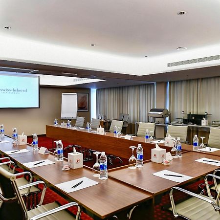 Swiss-Belhotel Seef Bahrain Manamah Buitenkant foto